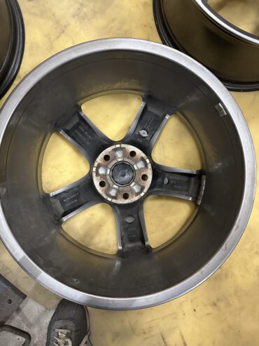Alfa Romeo 18“ Wheels