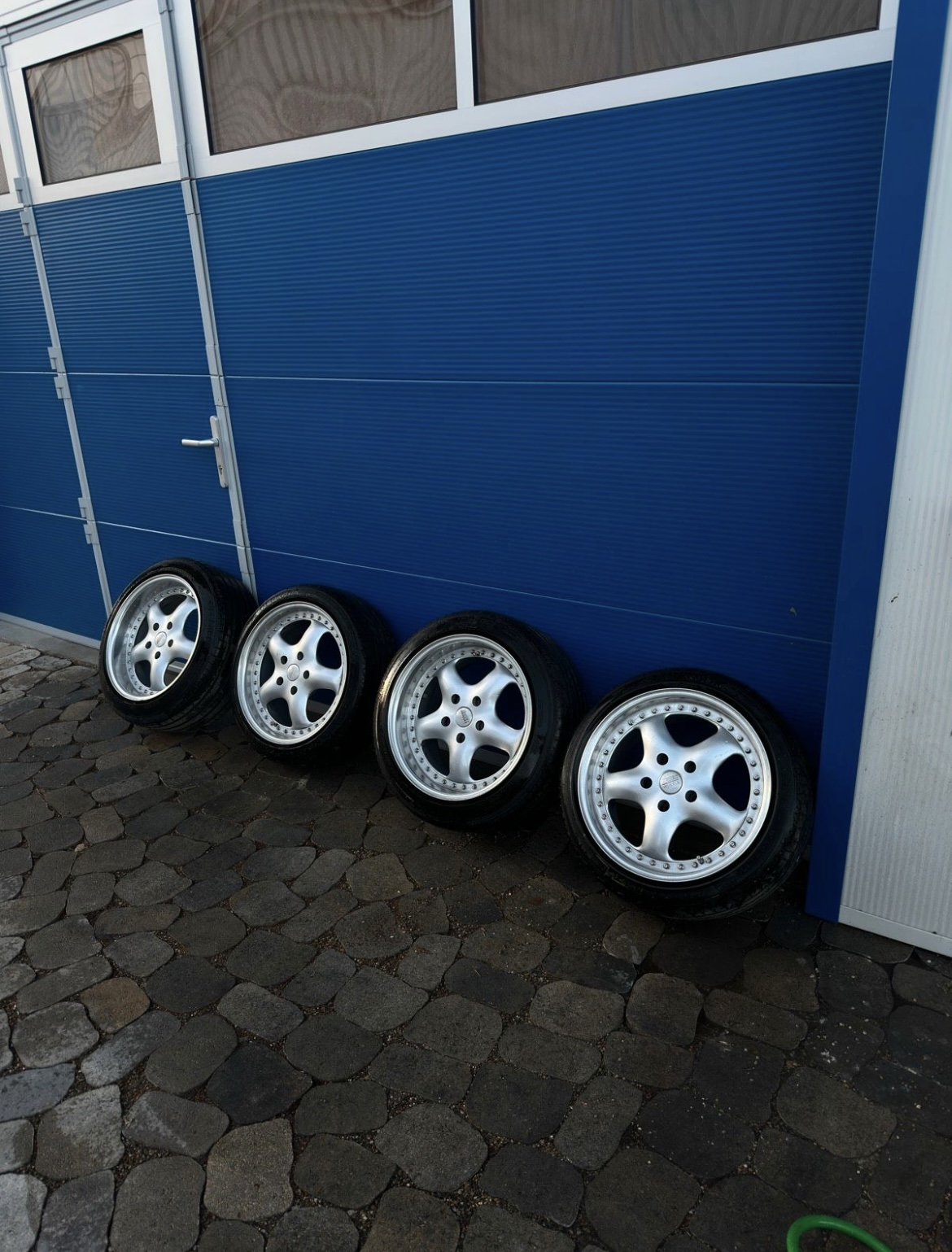 Artec L (17inch) 2 piece