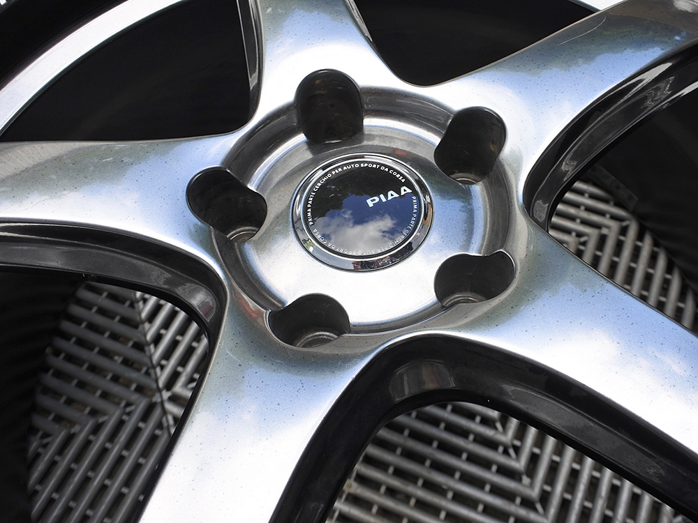 PIAA Eleganza S-01 18×7.5 wheels