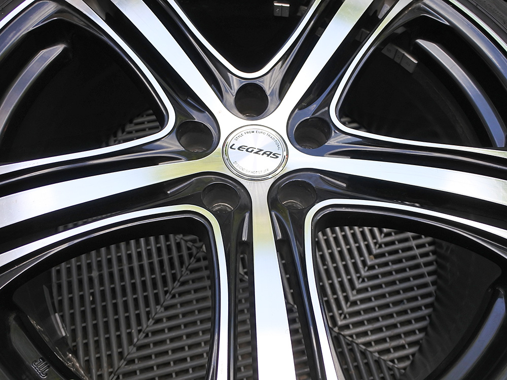 STICH Legzas 20×8.5 wheels