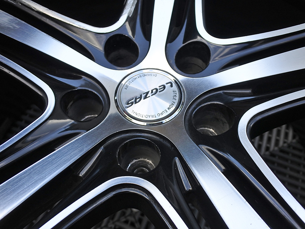 STICH Legzas 20×8.5 wheels