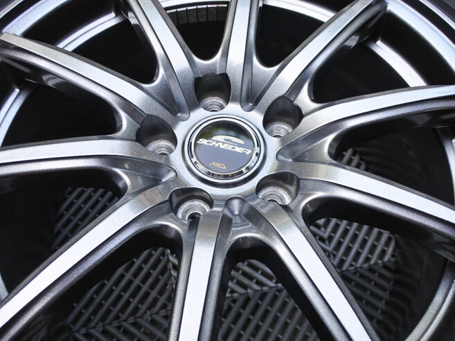SCHNEIDER 17×8 wheels