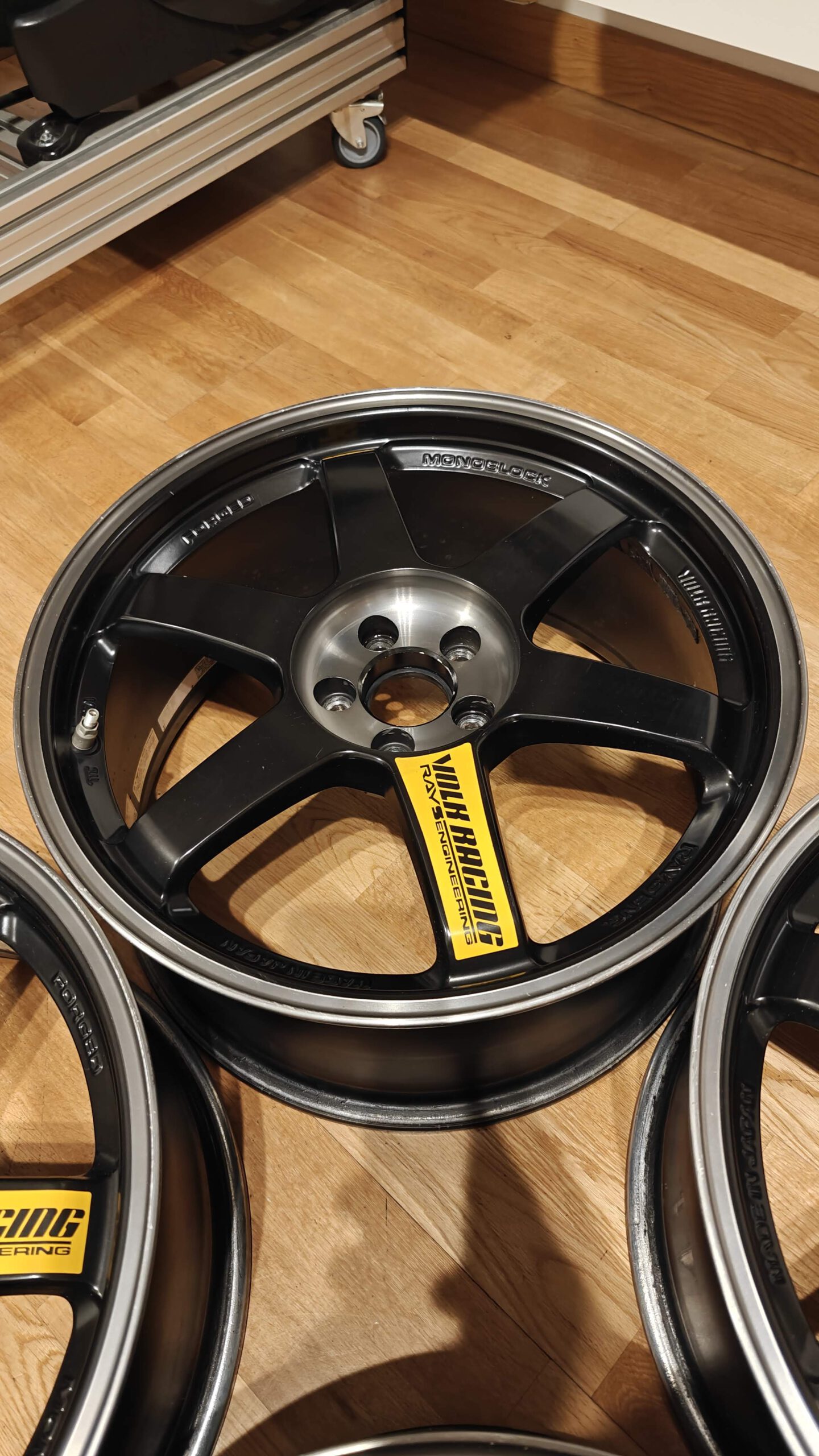 Volk TE37SL Black Edition 18×8.5 +35 5×100