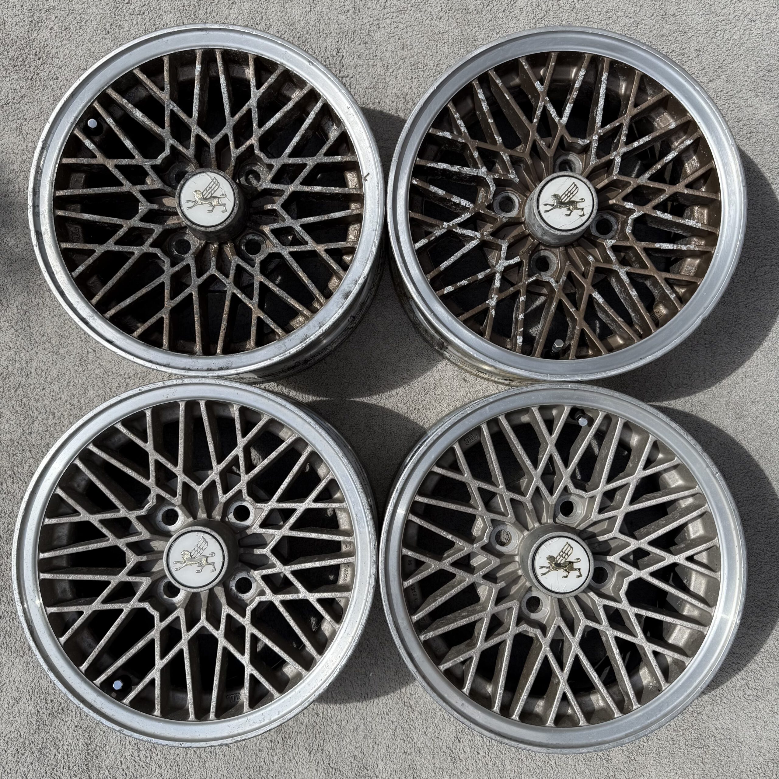 Toyota soarer Z10 2.8GT-LIMITED wheels 4×114.3 6J +20