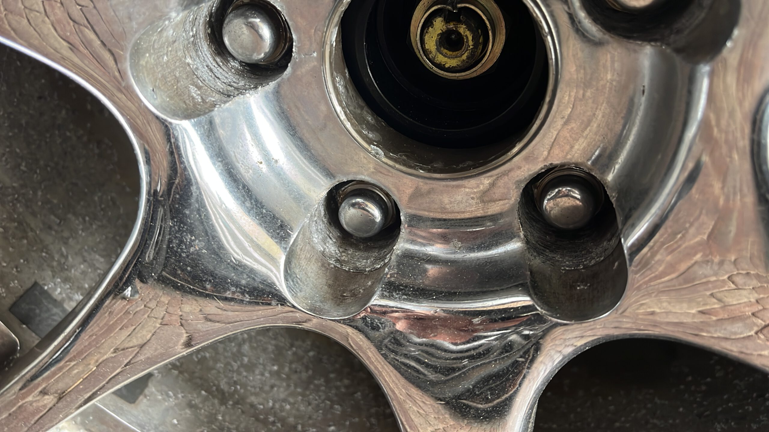 GOODCOMPANY GX-01 Grenades Chrome 18×9 et30