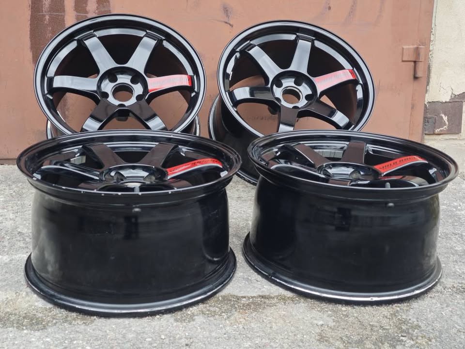 Rays VOLK Racing OG Unstamped TE37 18″ 9.5J +12 5×114.3 alloys
