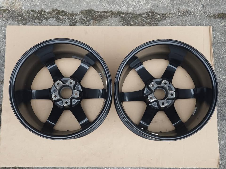 Rays VOLK Racing OG Unstamped TE37 18″ 9.5J +12 5×114.3 alloys