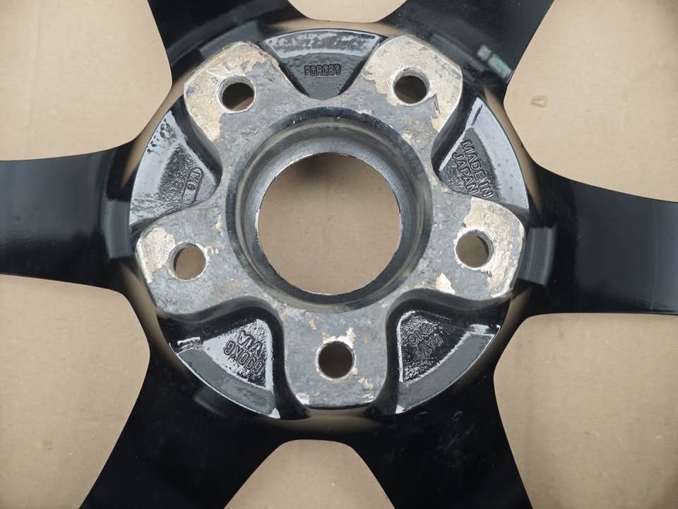 Rays VOLK Racing OG Unstamped TE37 18″ 9.5J +12 5×114.3 alloys
