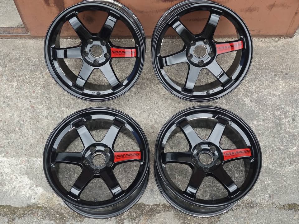 Rays VOLK Racing OG Unstamped TE37 18″ 9.5J +12 5×114.3 alloys